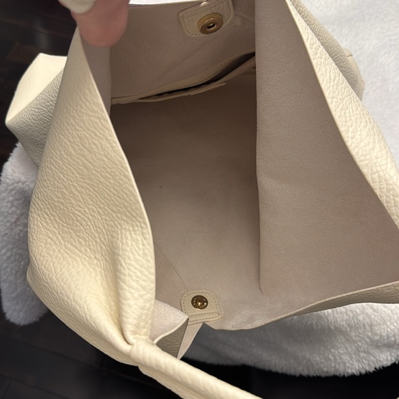 Beautiful Cream Shiraleah Arden shoulder bag - Picture 6 of 6